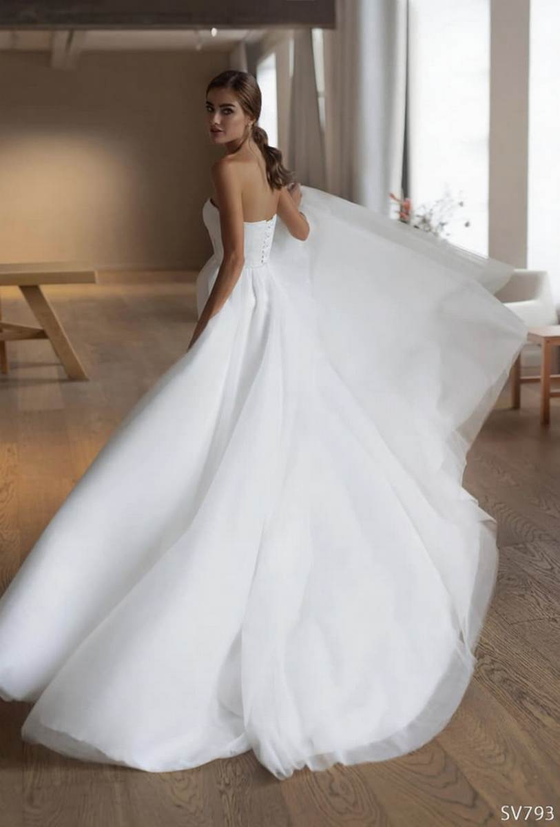 Свадебное платье Iris — изображение 2